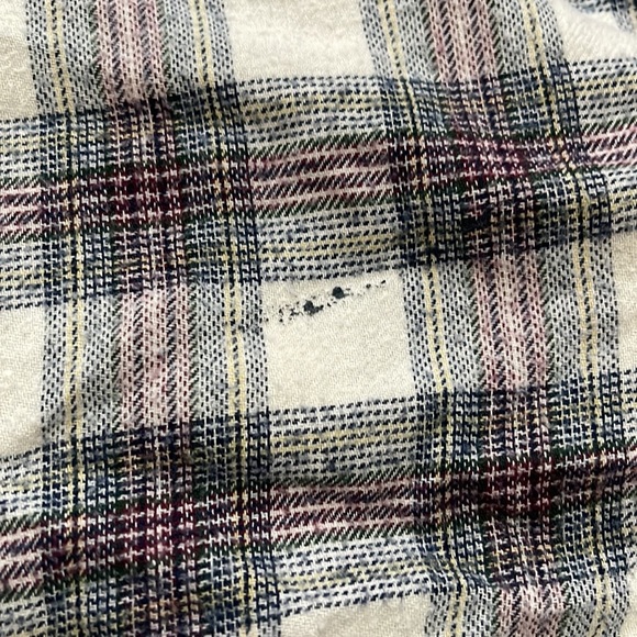 Woman’s ROOTS flannel - Picture 3 of 7